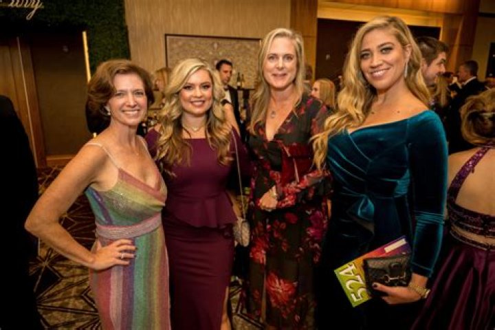 Unveiling The Secrets Of "Husband Married Meredith Marakovits"